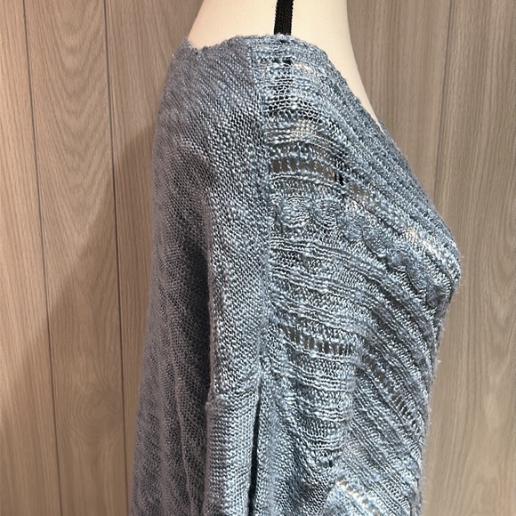 Cloud Chaser open knit blue sweater size XL - Picture 4 of 12